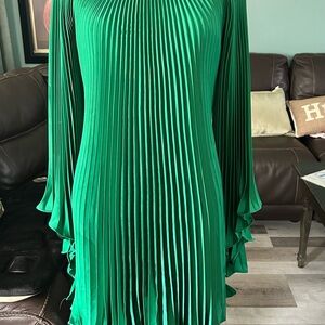 Rene Ruiz Emerald Long Sleeve Dress